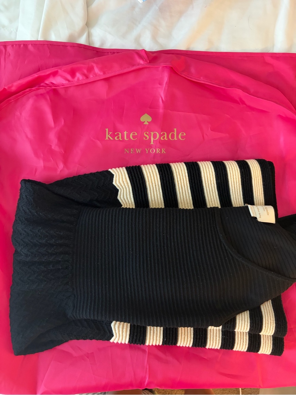 Kate Spade ♠️ Knit Black and White Dress - Picture 7 of 7